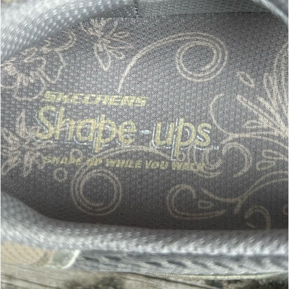 Skechers Shape-Ups Mary Jane Leather & Synthetic Strap Sneakers Shoes Size 8.5 - Picture 4 of 11